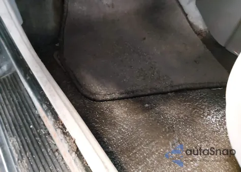 1997 Saturn Sl Sl2 z USA, uszkodzony, nr VIN 1G8ZK5274VZ384564